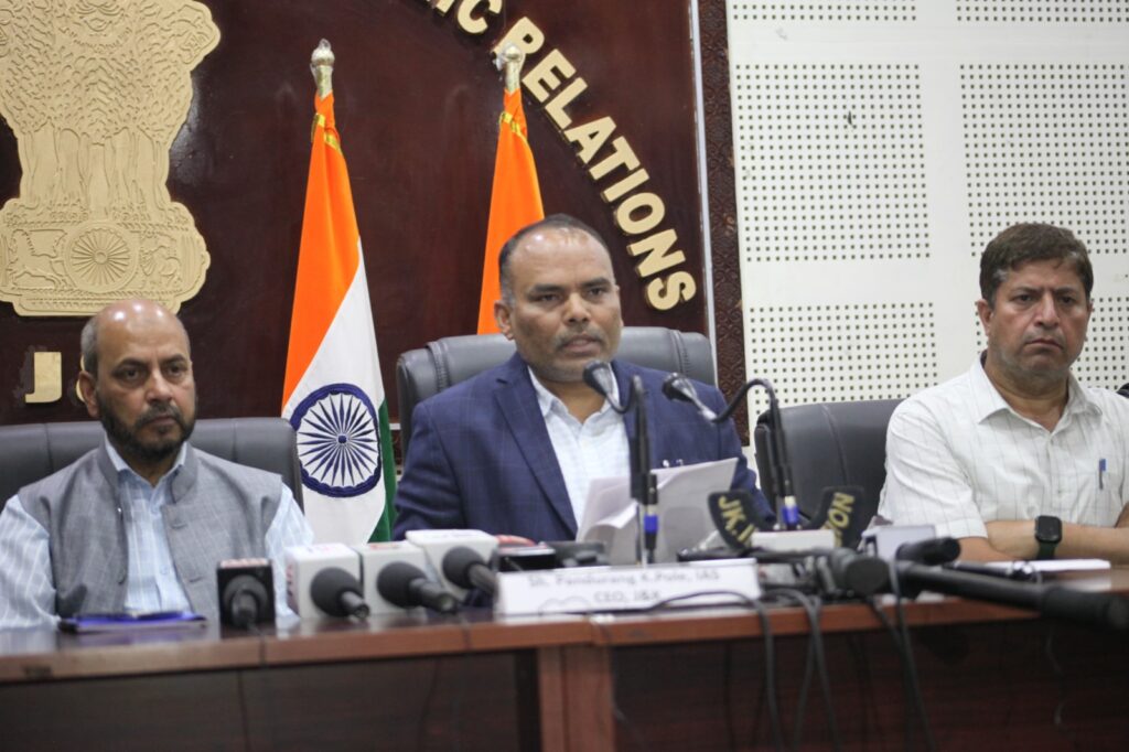 CEO J&K addressing the Press after Baramulla PC polling